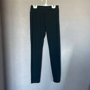 Felina black leggings